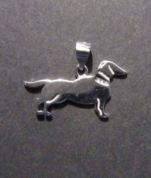 Pes (jezevčík) - silueta - varianta 3 - přívěsek stříbrný