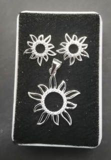 Slunce / slunečnice - set náušnice a přívěsek ze stříbra zdobené mikrosettingem