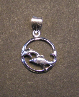 Delfíni v kruhu - stříbrný přívěsek / přívěsek ze stříbra