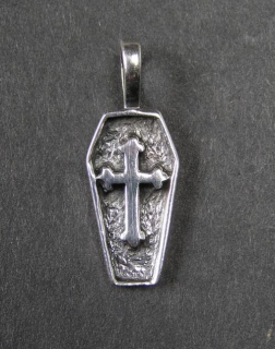 Křížek v rakvi - stříbrný přívěsek / přívěsek ze stříbra
