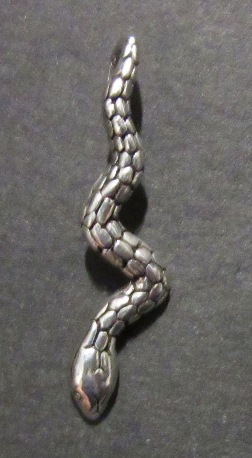 Had - přívěsek ze stříbra