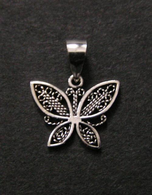 Malý motýl - varianta 2 - stříbrný přívěsek